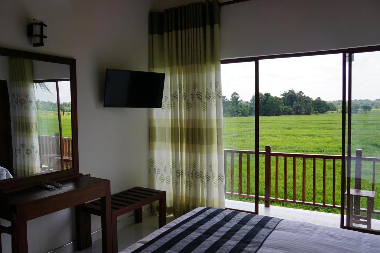 Sunshine Tourist Rest Hotel Anuradhapura Exterior photo